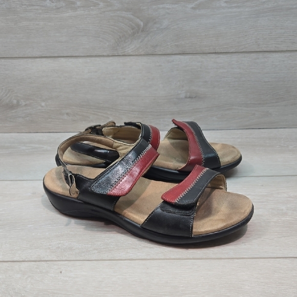 SAS Women Hook&loop Leatger Strappy Sandals Shoes Sz 8.5M - Picture 1 of 14